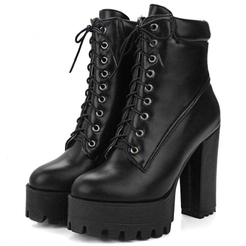 High heels boots