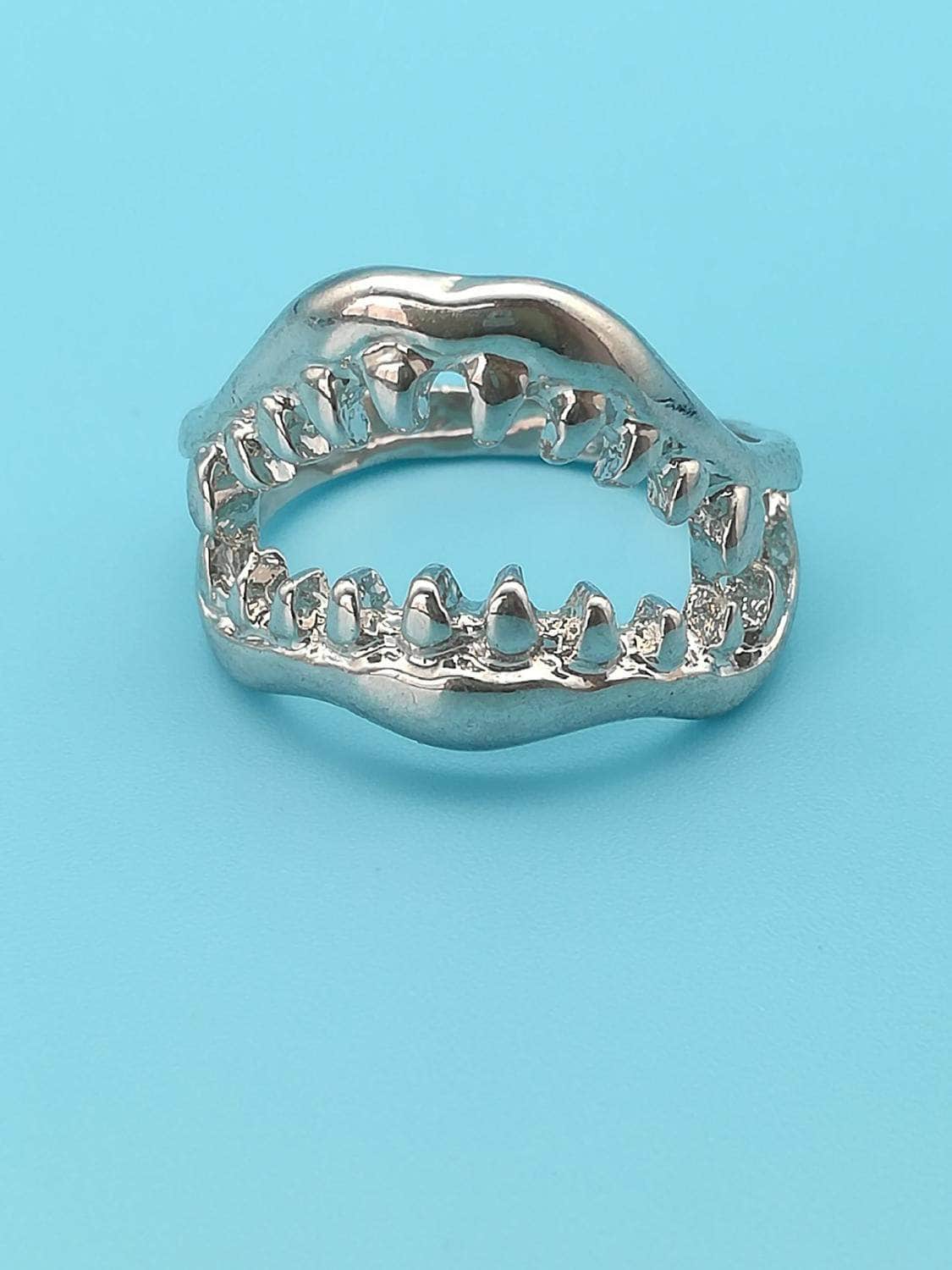 CHARMIEZZ DEM Teeth Ring