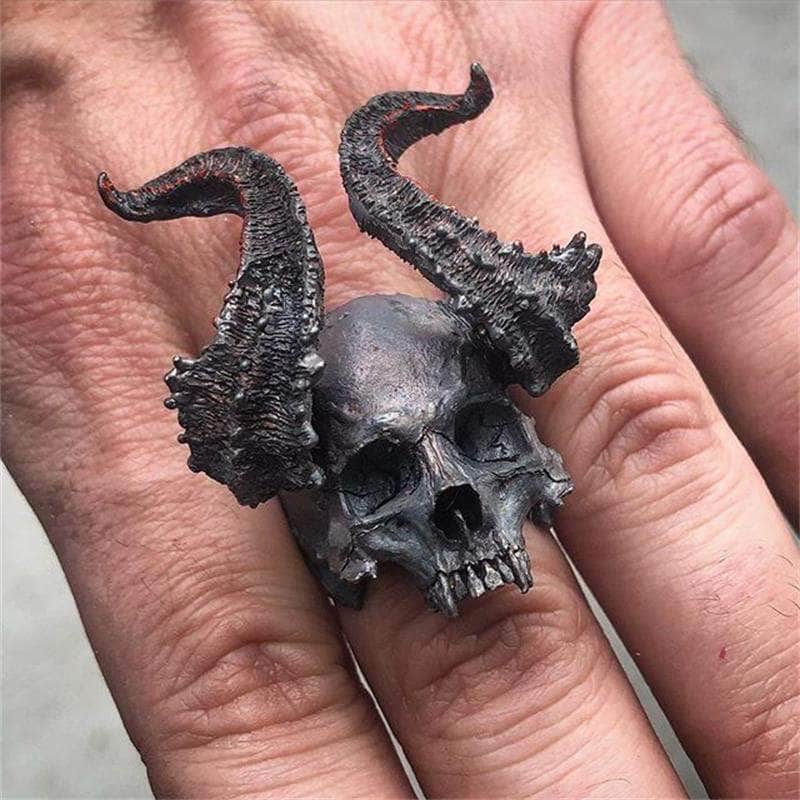 EDHorns Black Stainless Steel Skull Ring