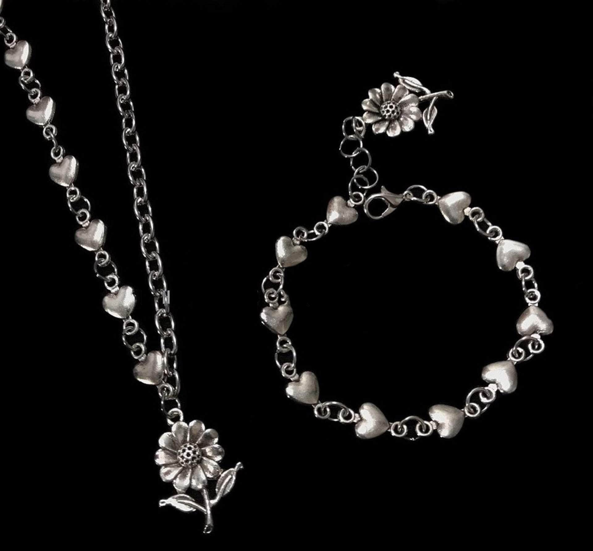 CHARMIEZZ flower Hearts Chain Bracelet - Necklace