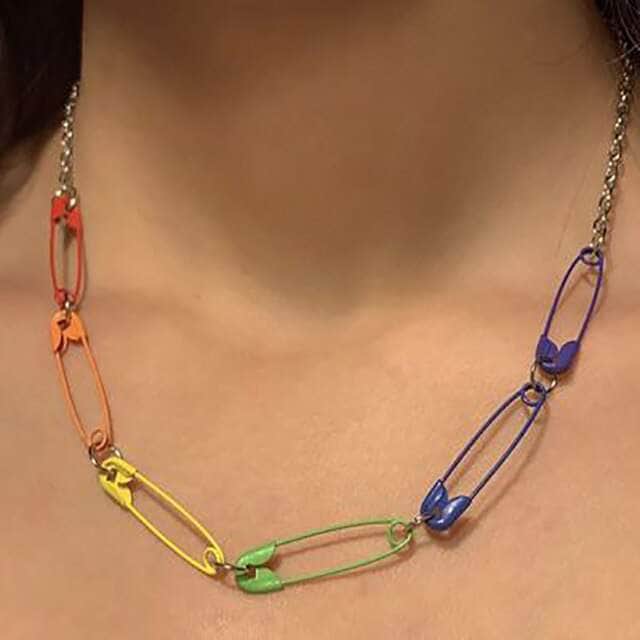 CHARMIEZZ Colorful Pins Choker Necklace